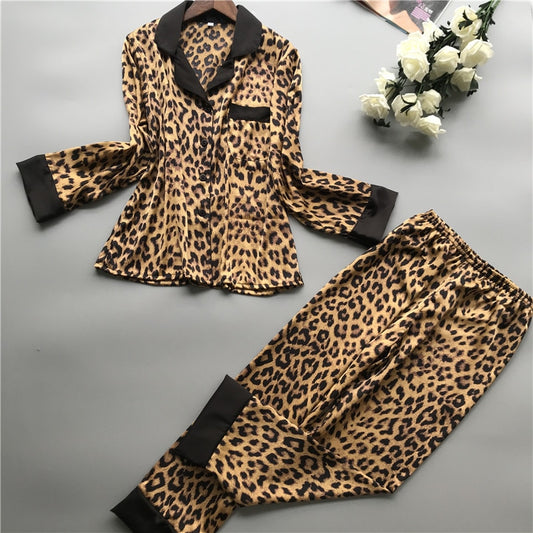 Long Sleeve Ice Silk Fashion Leopard Print Pajama Set