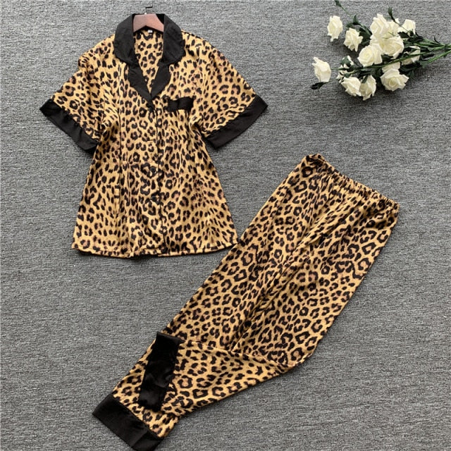 Long Sleeve Ice Silk Fashion Leopard Print Pajama Set