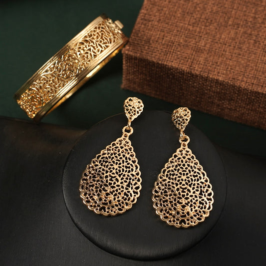 New Arabesque Golden Bangle & Earring