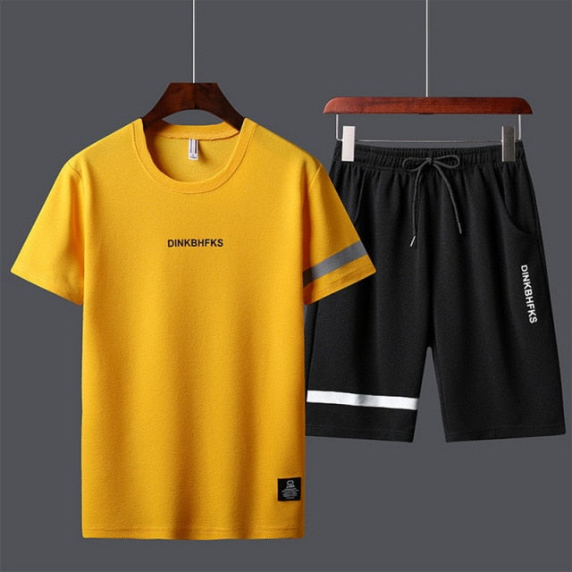 2022 Summer New Men T-shirt + Shorts Set