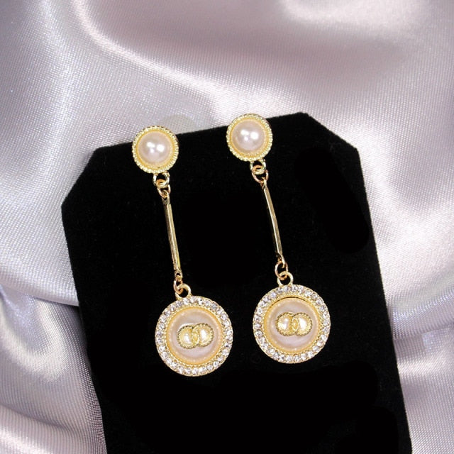 Elegant Pearl Vintage Round Drop Earrings